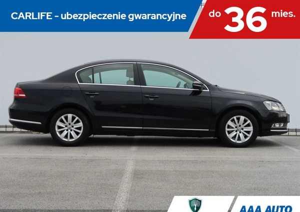 Volkswagen Passat cena 21000 przebieg: 308122, rok produkcji 2012 z Złoty Stok małe 379